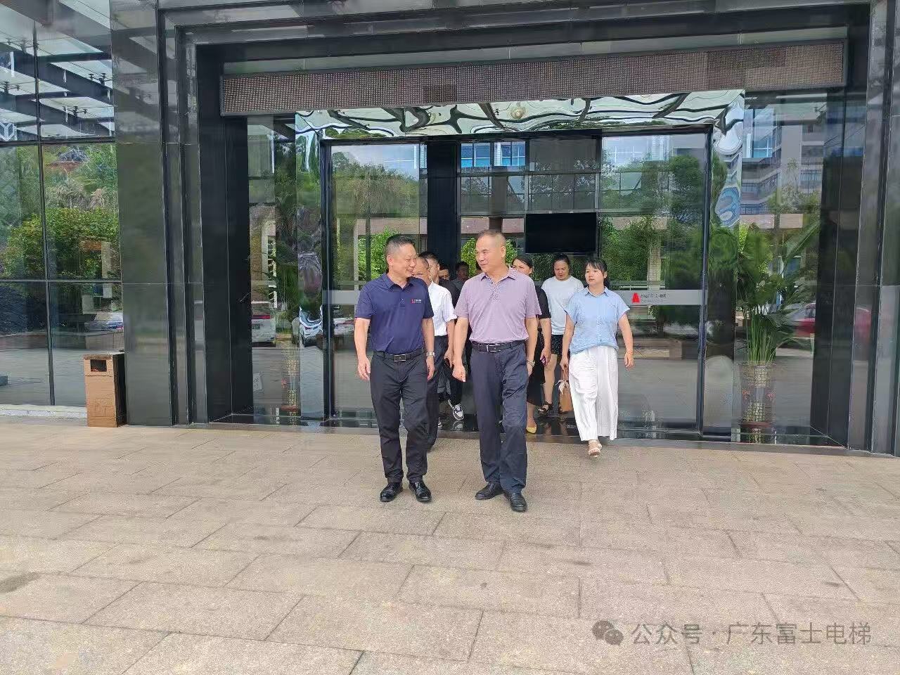 1760429208.jpg e22a6a592da7a75679309ebb8144b8c6.jpg